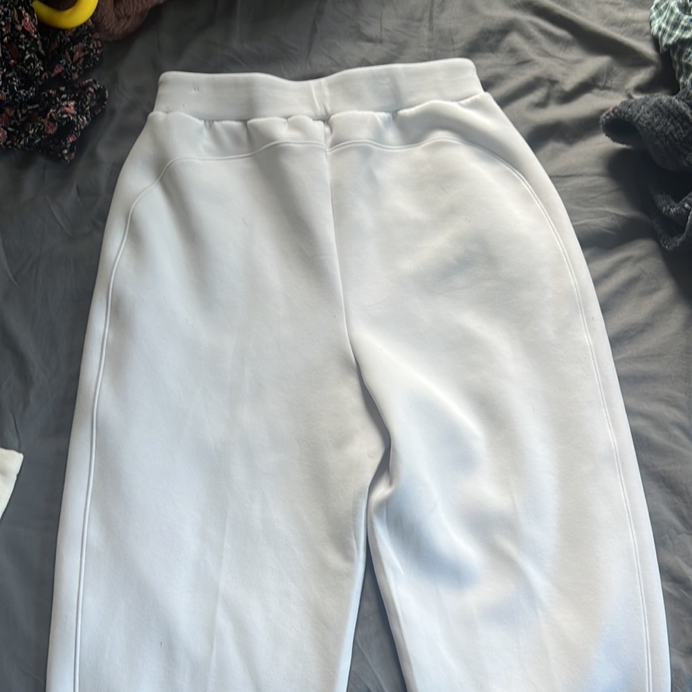 Joggers - Picture 5 of 5